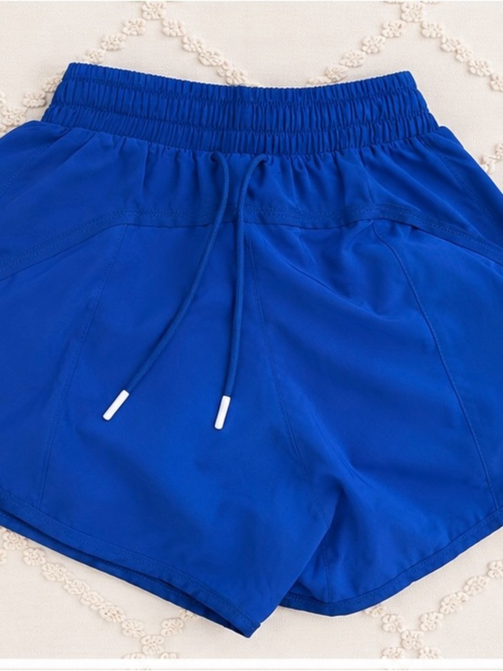 Lululemon Hotty Hot Style Shorts – Electric Blue